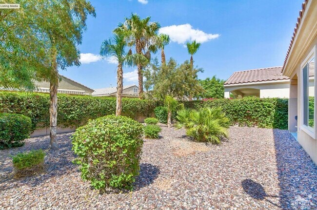 Building Photo - 81690 Avenida Alturas