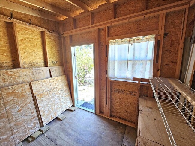 Building Photo - 323 Palmetto Rd W