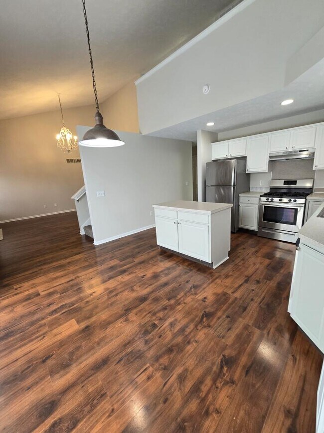 Building Photo - 5431 Boxwood Ct SE