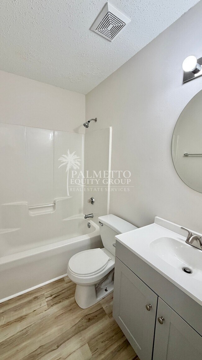 Building Photo - 700 Brushy Fork Dr