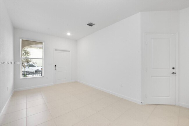 Building Photo - 2713 NW 55th St