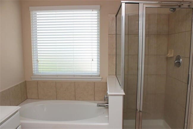 Building Photo - 29362 Alba Rose Dr