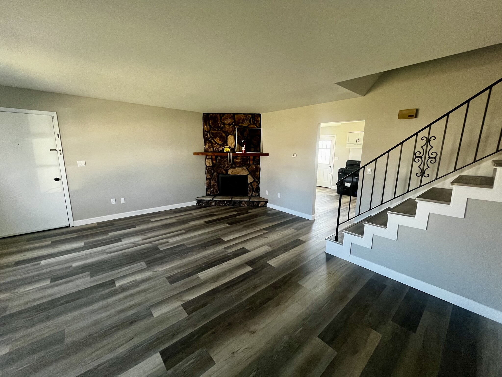 Building Photo - 9652 Johnson St