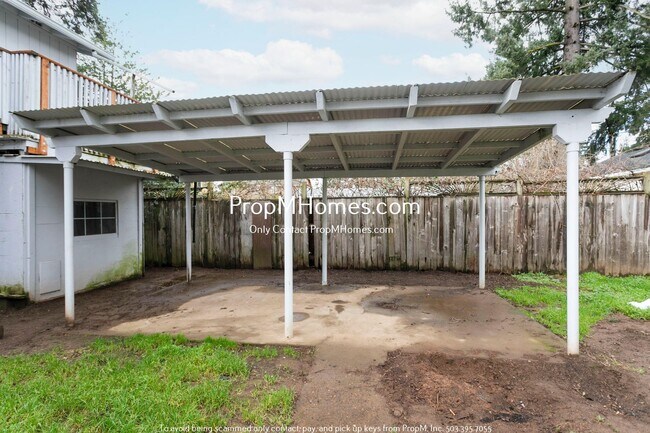 Building Photo - Updated Three Bedrom Home in Brentwood-Darlington!