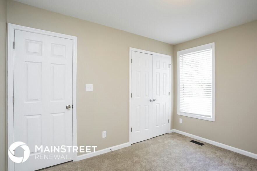 Building Photo - 1001 Hornbuckle Ct