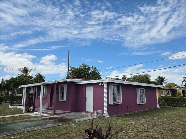 Building Photo - 3061 NW 83rd Terrace