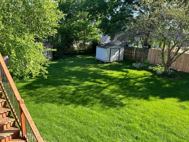 Building Photo - 4 Bedrooms with Finished Basement and Bonu...