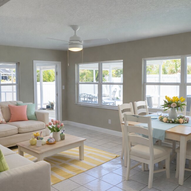 Building Photo - 8504 43rd Ave Dr W