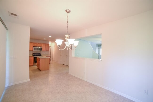 Building Photo - 313 Breckingridge Dr