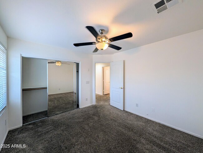 Building Photo - 3848 E Pollack St