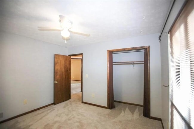 Building Photo - 5100 Forest Mist Dr