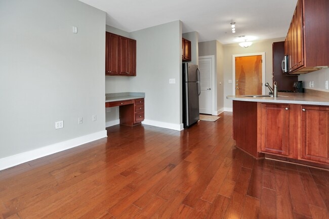 Building Photo - 799 Hammond Dr