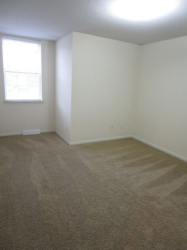 Building Photo - 4404-4404 W Jeana Ct