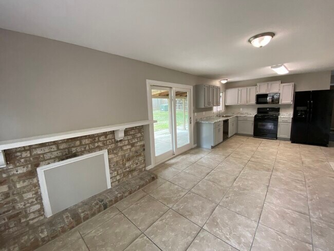 Building Photo - 6311 Marrogot Run