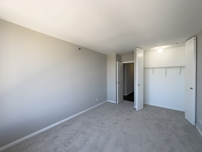 Building Photo - 4334 N Hazel St