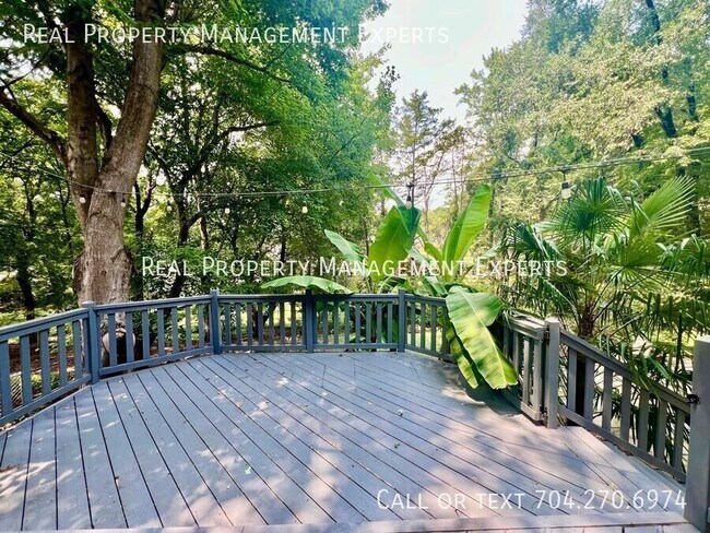Building Photo - 1415 Jodhpur Ct