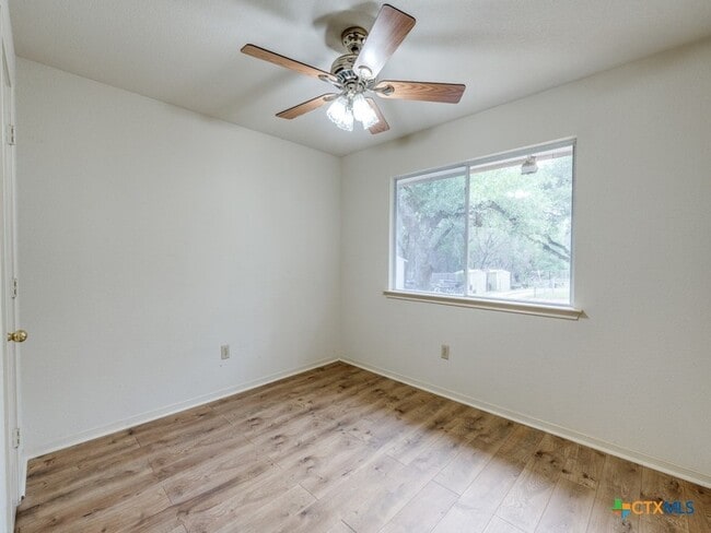 Building Photo - 510 Maricopa Dr