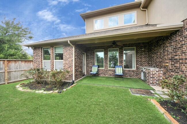 Building Photo - 17015 Kirkton Moor Dr
