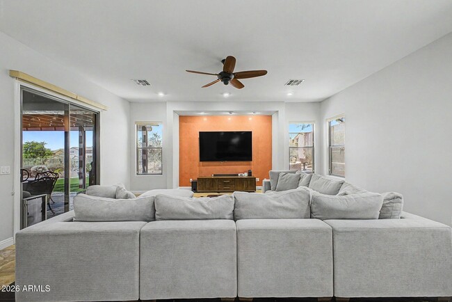 Building Photo - 2316 W Villa Cassandra Dr