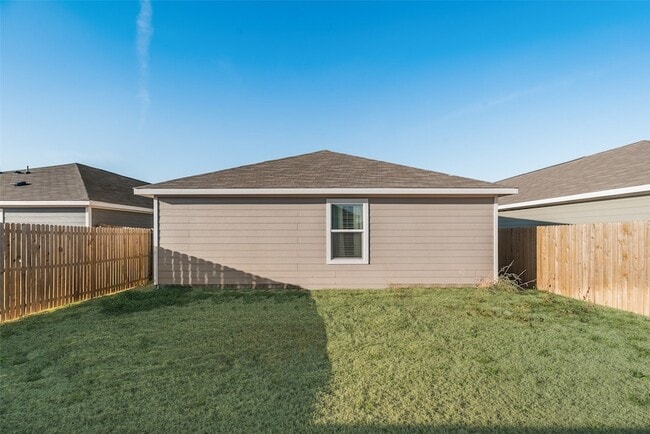 Building Photo - 123 Wheatgrass Ln