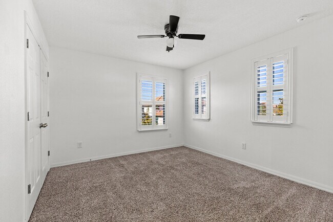 Building Photo - 4 Bedroom Home in Lake Nona with Fenced Yard