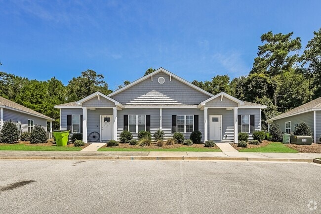 Building Photo - 73 Highland Forest Cir
