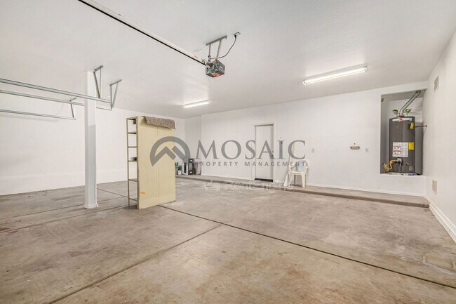 Building Photo - 21292 N 78th Ln