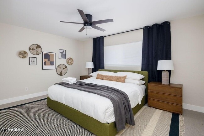 Building Photo - 6174 E Janice Wy