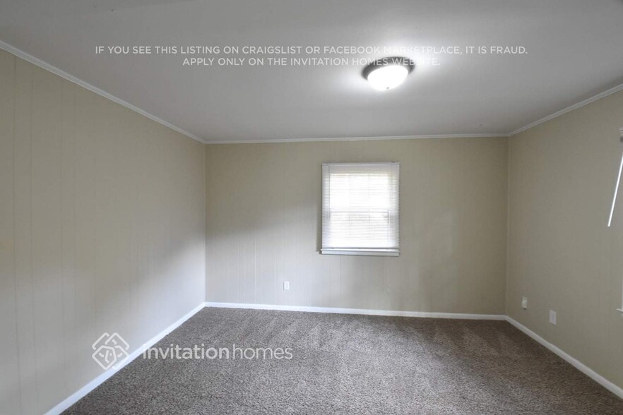 Building Photo - 1447 McIlroy Rd