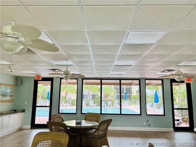 Building Photo - 3432 NE Causeway Blvd