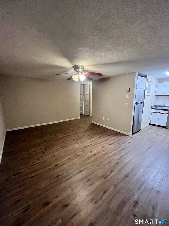 Building Photo - 280 Burgundy Hill Ln