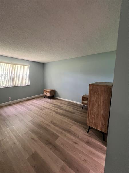 Building Photo - 1605 Abaco Dr