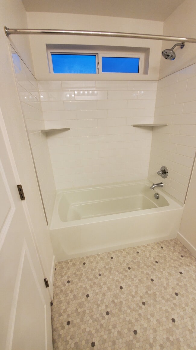 Master Bath - 17761 Jackson Ridge Way