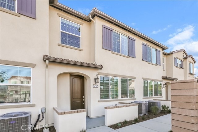 Primary Photo - 36567 Pepino Ct