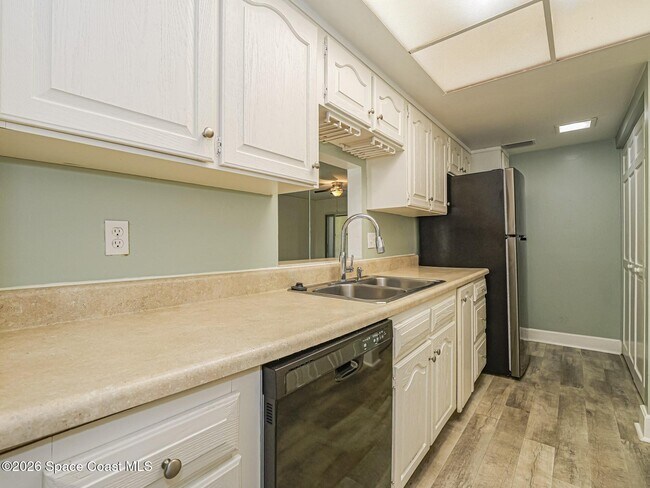 Building Photo - 5151-5A1a Jimmy Buffett Mem Hwy