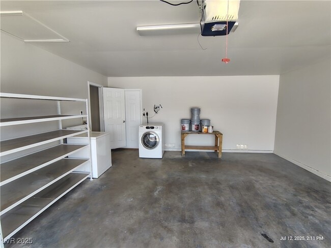 Building Photo - 5224 Del Monte Ave