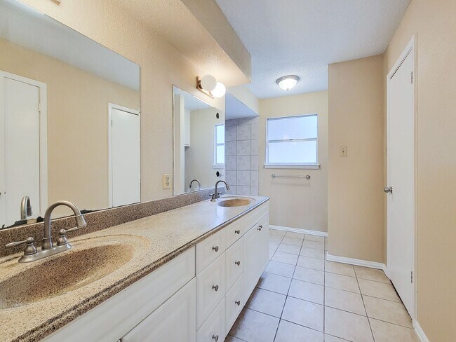Building Photo - Come and view this open floor plan with much potential. Formal and dining room, granite counters,...