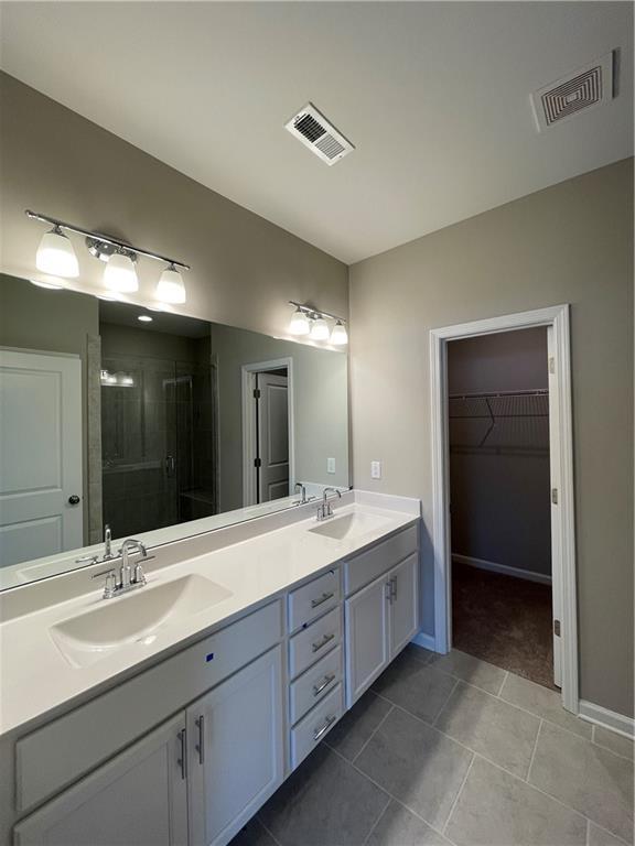 Building Photo - 6550 Cortland Walk