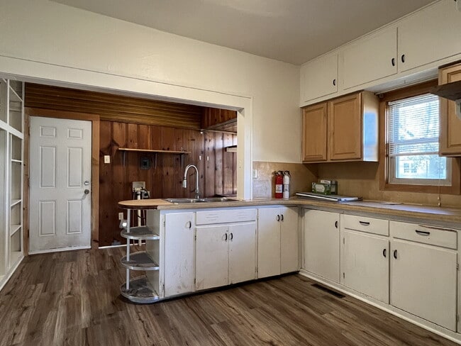 Building Photo - 2-Bed, 1-Bath House in Stillwater OK!"