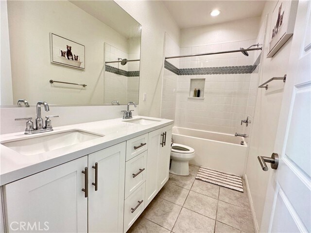 Building Photo - 35 Hideaway Loop