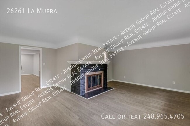 Building Photo - 26261 La Muera St