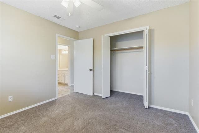 Building Photo - 801 Windcrest Dr