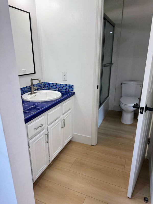 Building Photo - 4894 Rue Le Mans