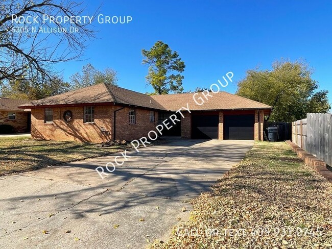 Building Photo - Lovely Brick Home in NW OKC near Lake Hefner