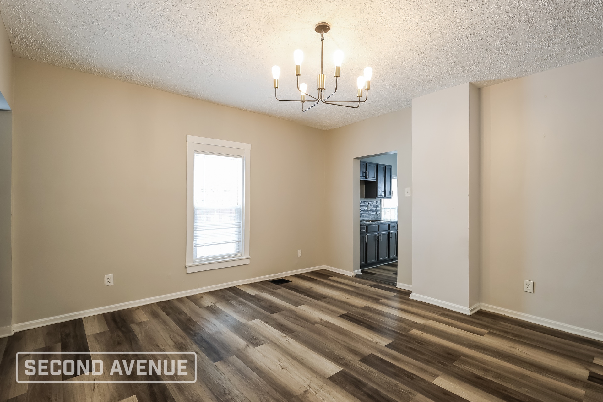 Building Photo - 5111 Warren Ave