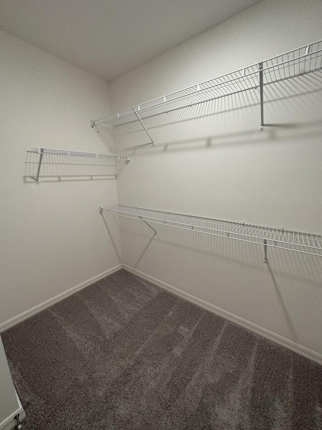 Building Photo - 10936 SW Vasari Way