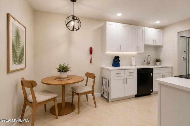 Building Photo - 125 Amberly Dr