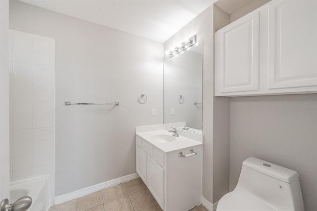 Building Photo - 230 Overleaf Dr
