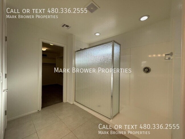 Building Photo - 2226 E Brigadier Dr
