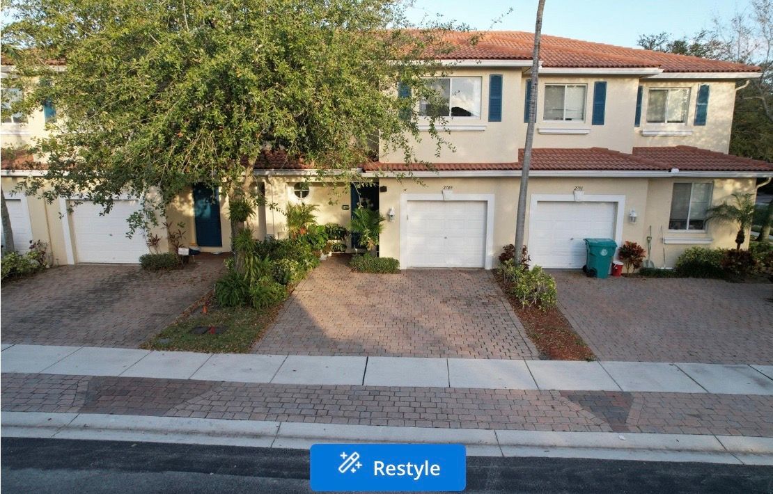 Building Photo - 2789 S Evergreen Cir